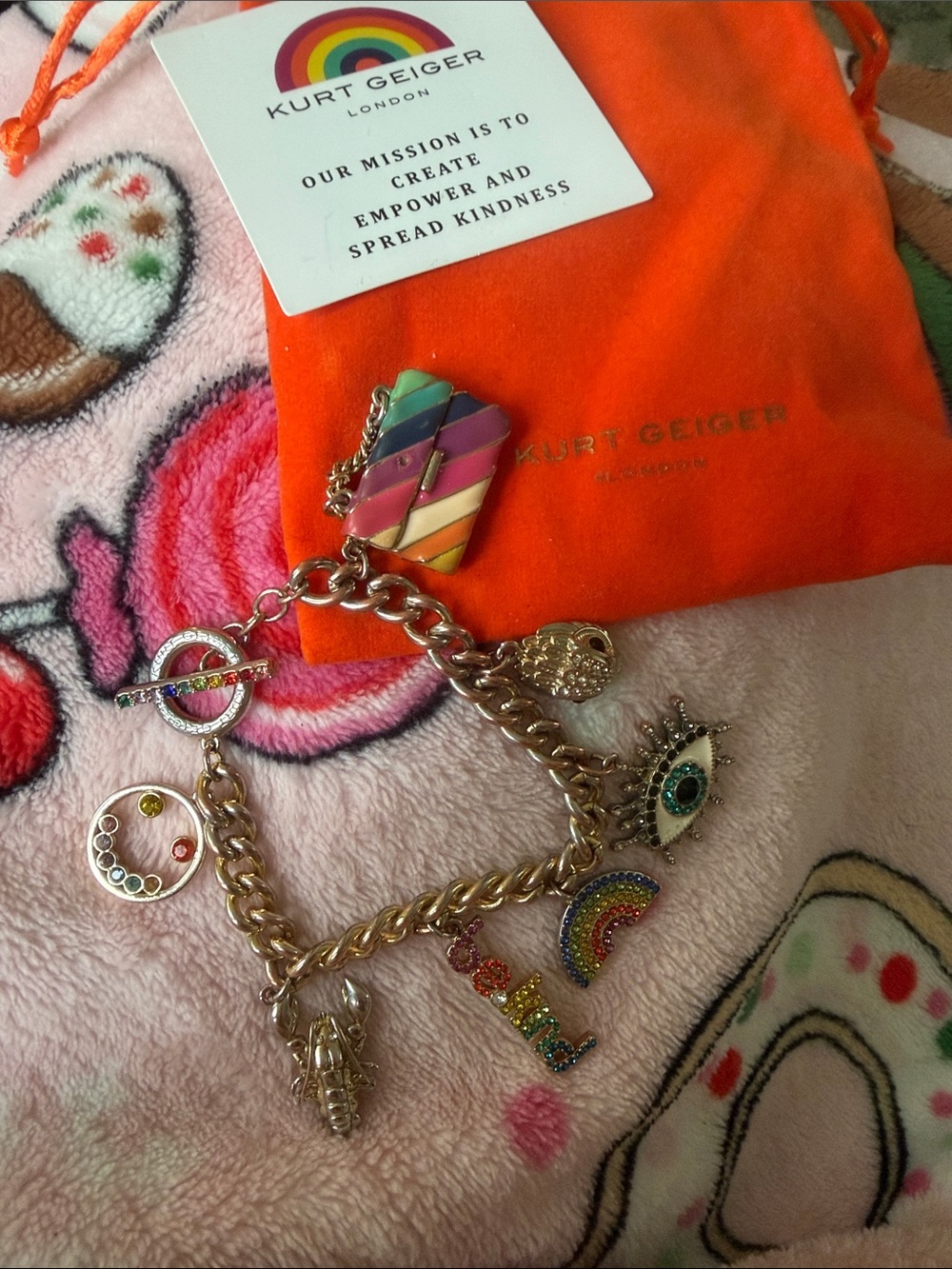 Kurt Geiger Gold-Tone Multicolor Enamel Charm Bracelet guc
